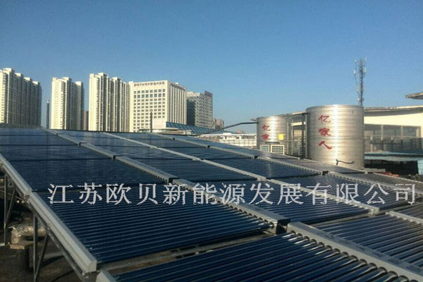 泰州鑫聚康酒店打造10吨热水